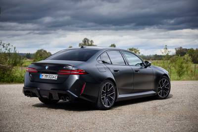 BMW M5 2026 4