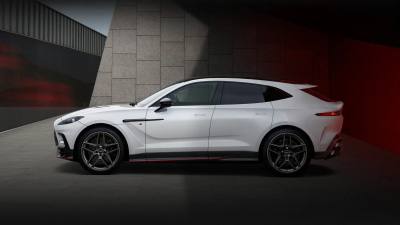Aston Martin DBX707 2026 2