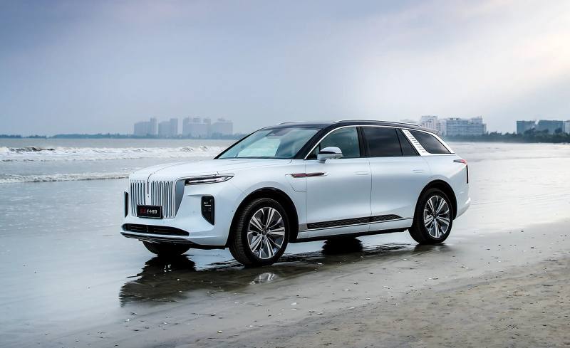 Hongqi E-HS9 2026