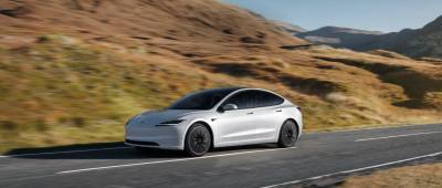 Tesla Model 3 2026 5