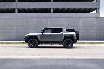 GMC Hummer EV 2026 4
