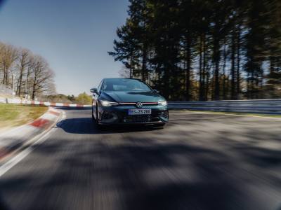 Volkswagen Golf GTI 2026 5