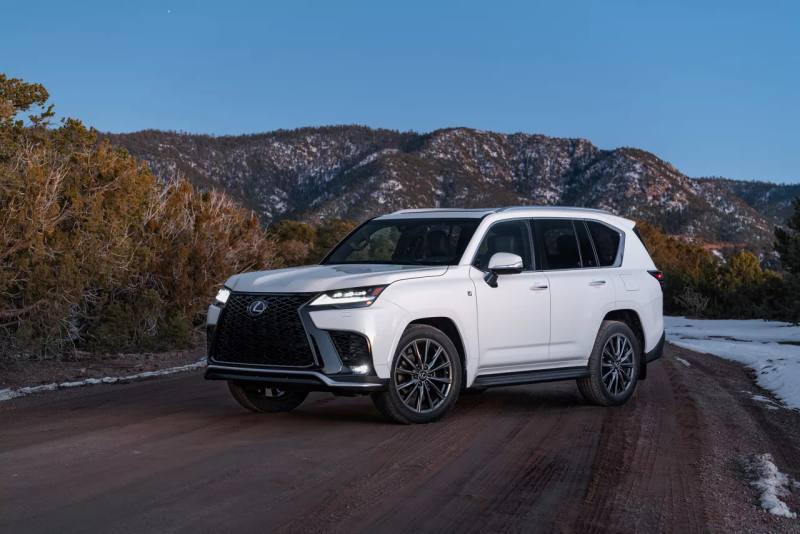 Lexus LX 2026