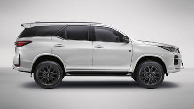 Toyota Fortuner 2026 4