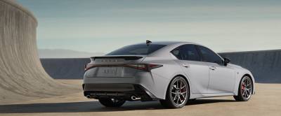 Lexus IS 2026 5