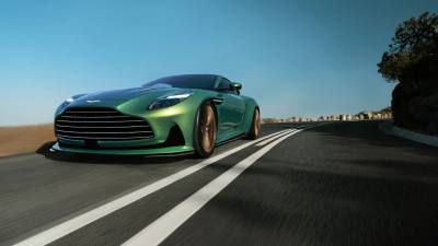 Aston Martin DB12 2026 3