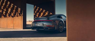 Porsche 911 2026 5
